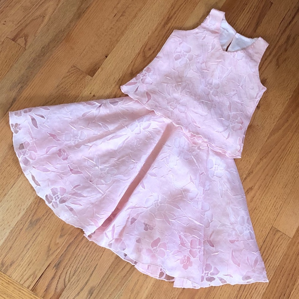 👑PATCH PRINCESS👑  2-PIECE SKIRT/TOP SET SIZE 3YR